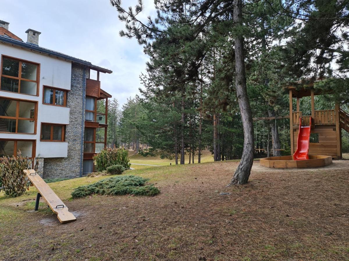 Pirin Golf Apartment Home With Private Garden Бансько Екстер'єр фото